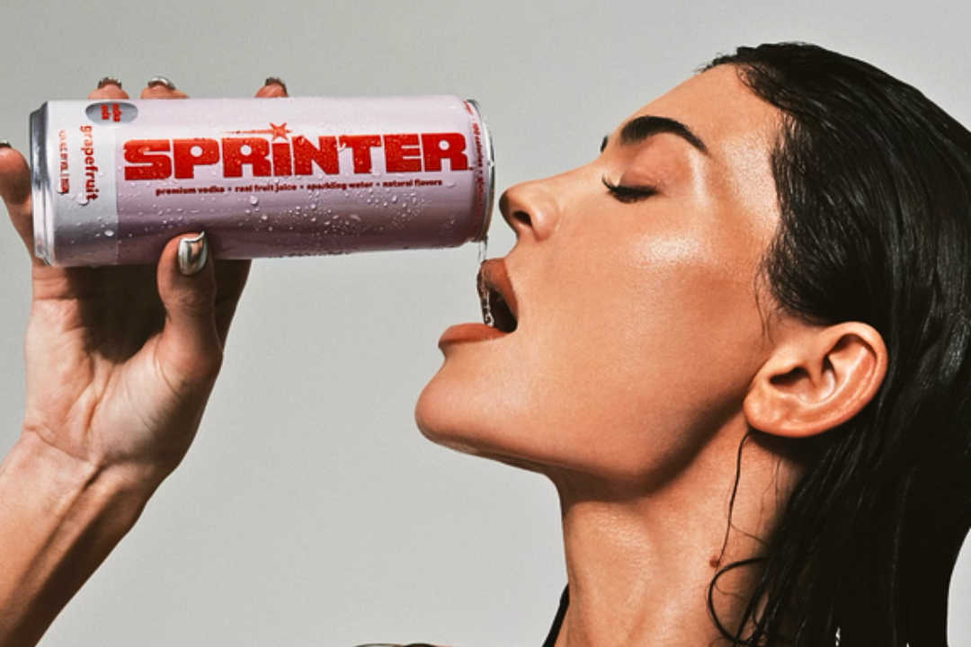 Read more about the article Kylie Jenner Releases Canned Vodka Soda Sprinter