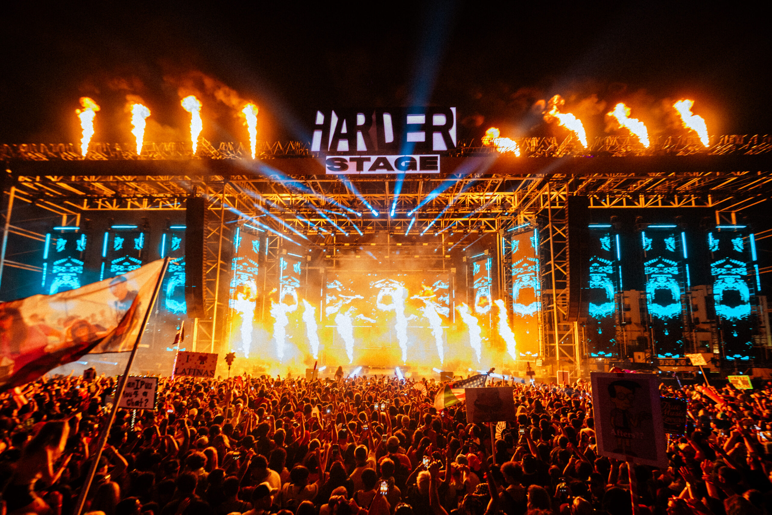 Read more about the article Loop Magazine’s Official HARD Summer 2025 Recap: What You Missed (and What We’ll Never Forget)