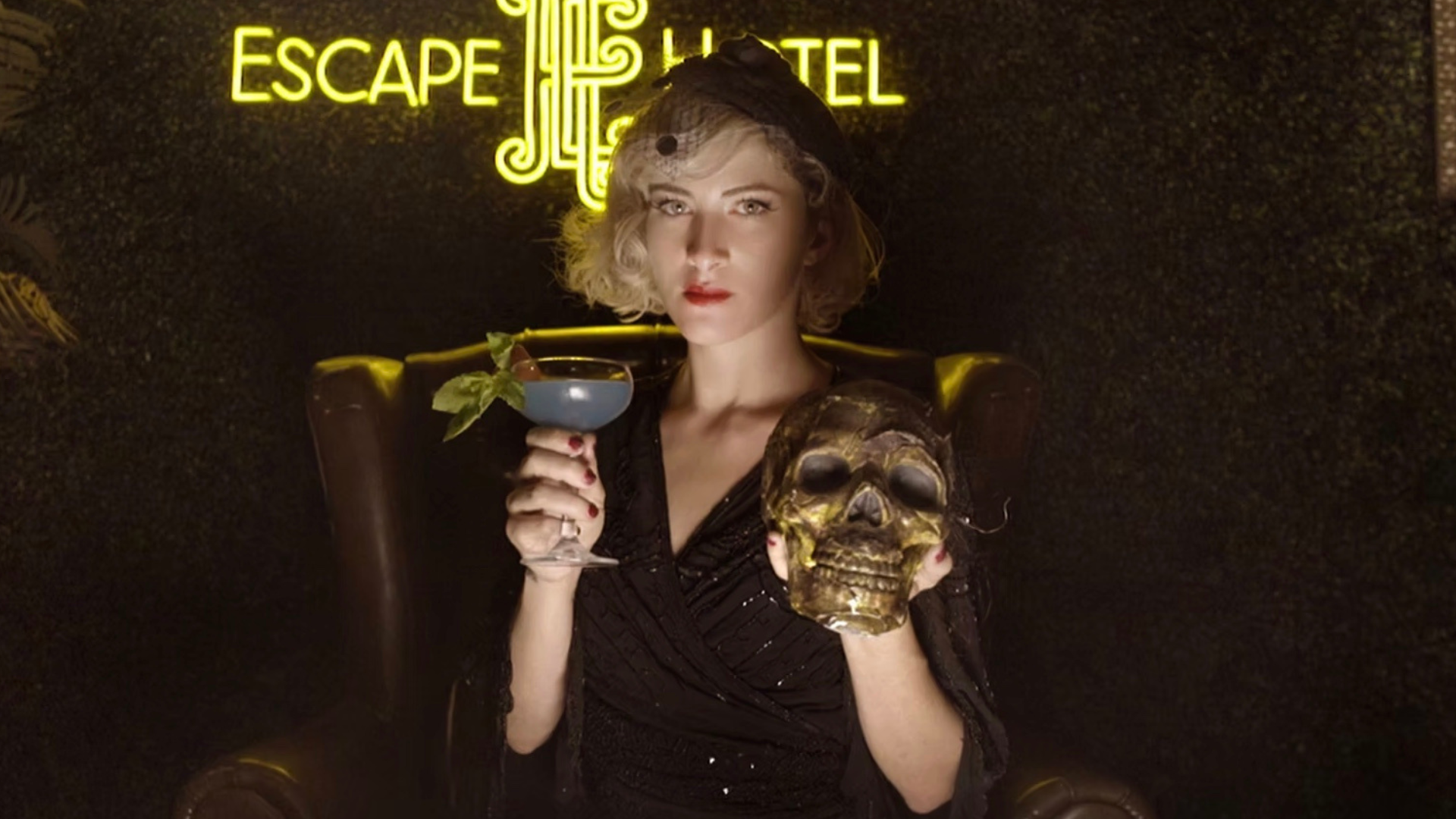 Read more about the article Booze and Beetlejuice: Hollywood’s Spookiest Cocktail Experiences 