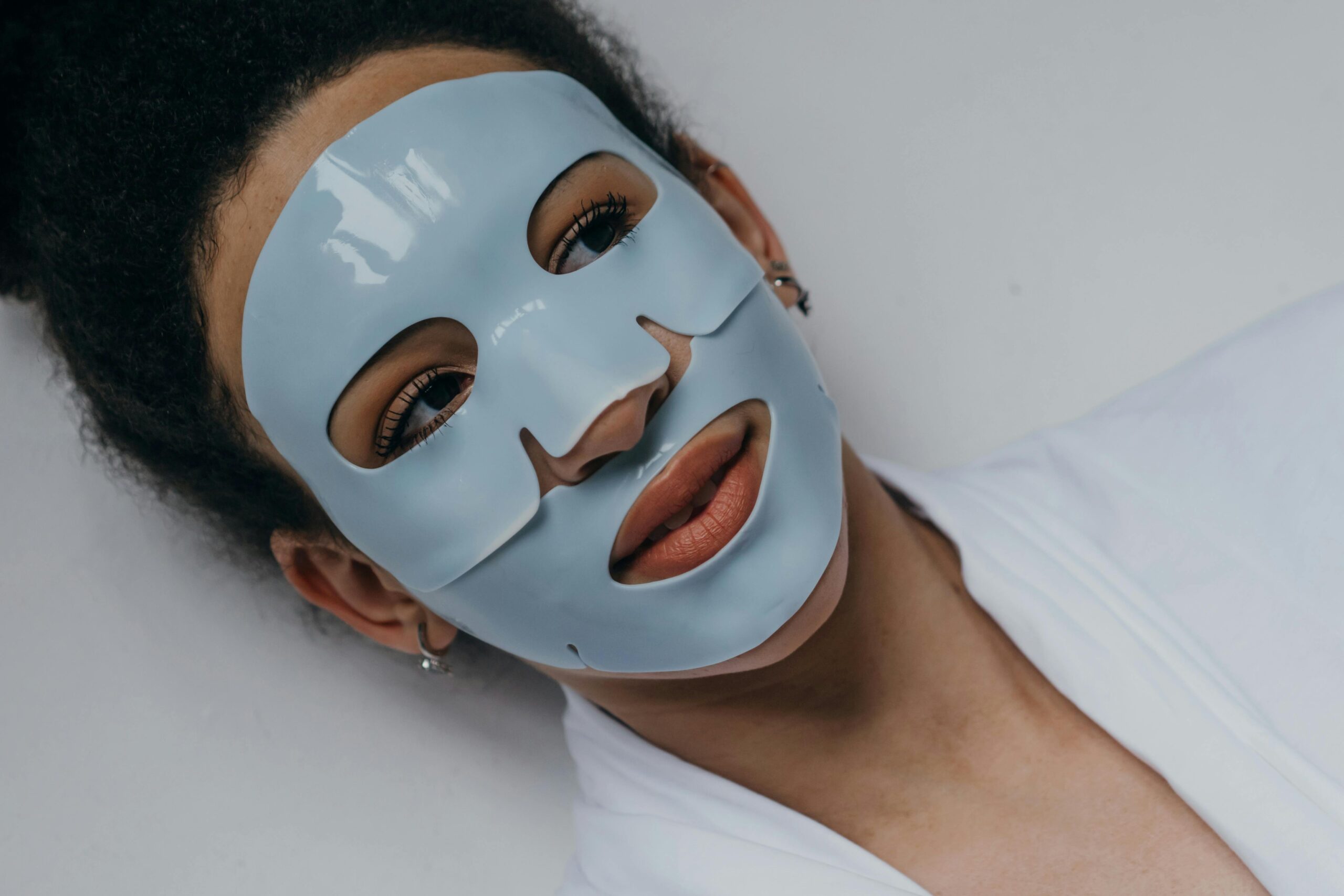 Read more about the article Face Masks That Fight Back