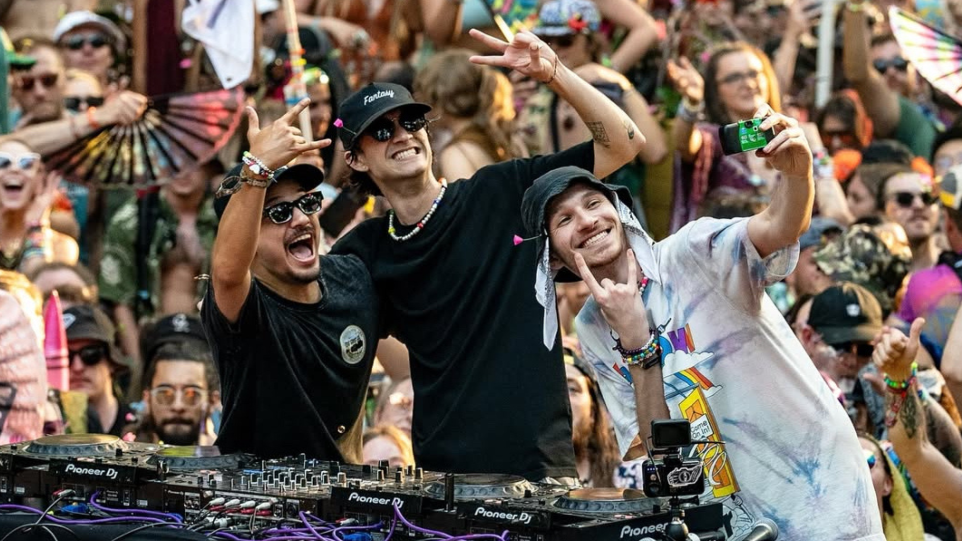 Read more about the article SPACE JAM by Levity: LA’s First 360° Daytime Rave Lands at Shrine LA