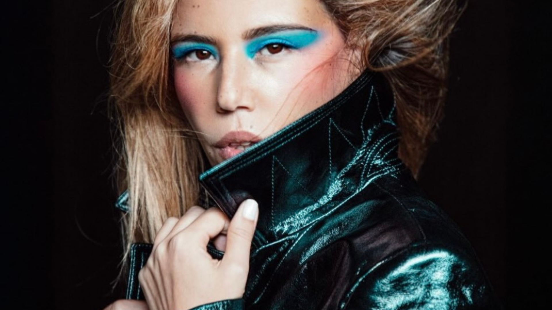 How Singer Chanez Found Her Rhythm In Los Angeles