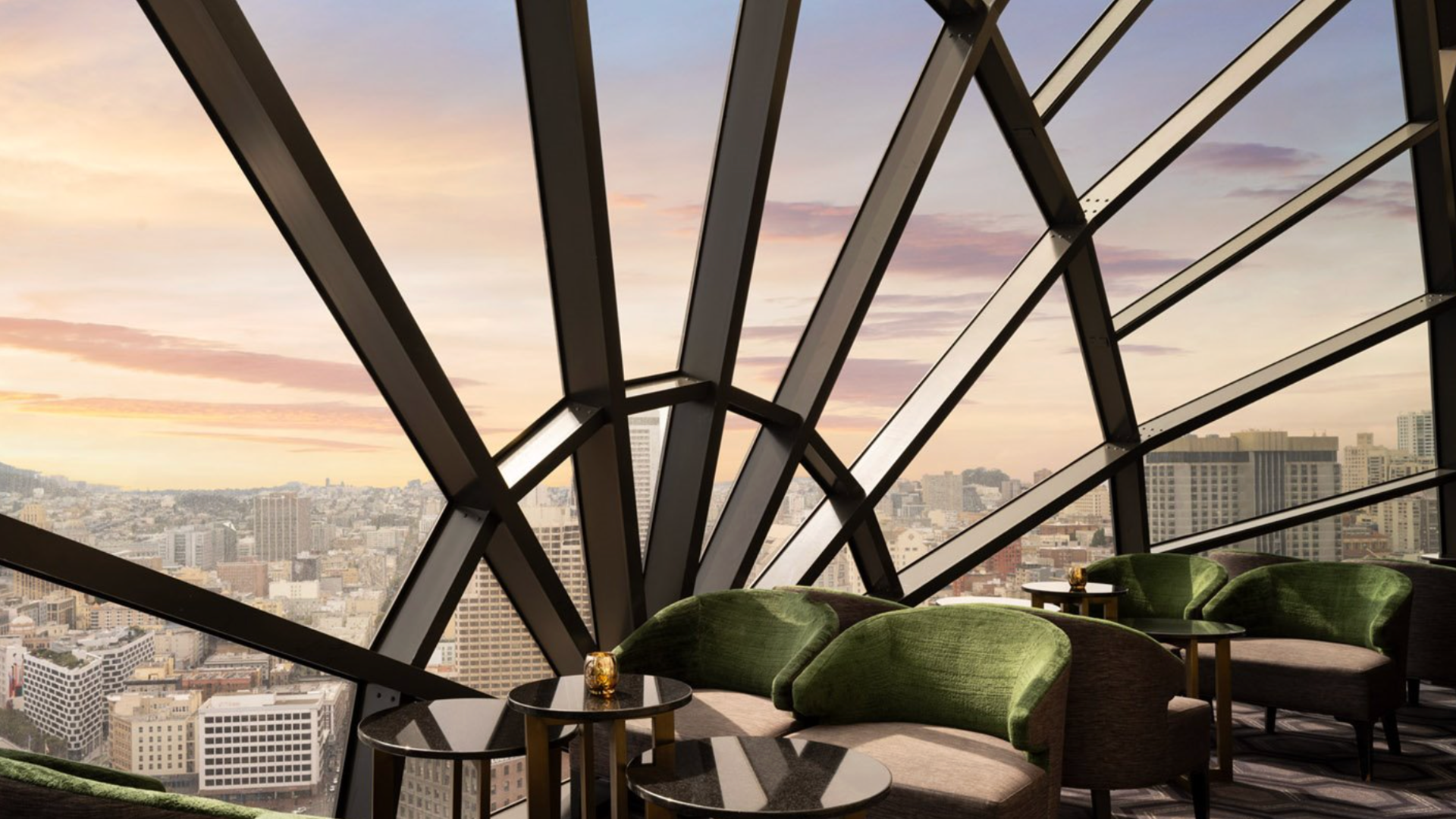 Read more about the article Where to Drink With a View: San Francisco’s 10 Must-Visit Rooftop Bars