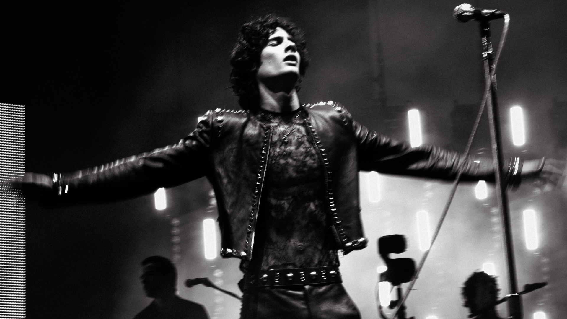 Read more about the article ICYMI: Artists Who Debuted New Music at Coachella