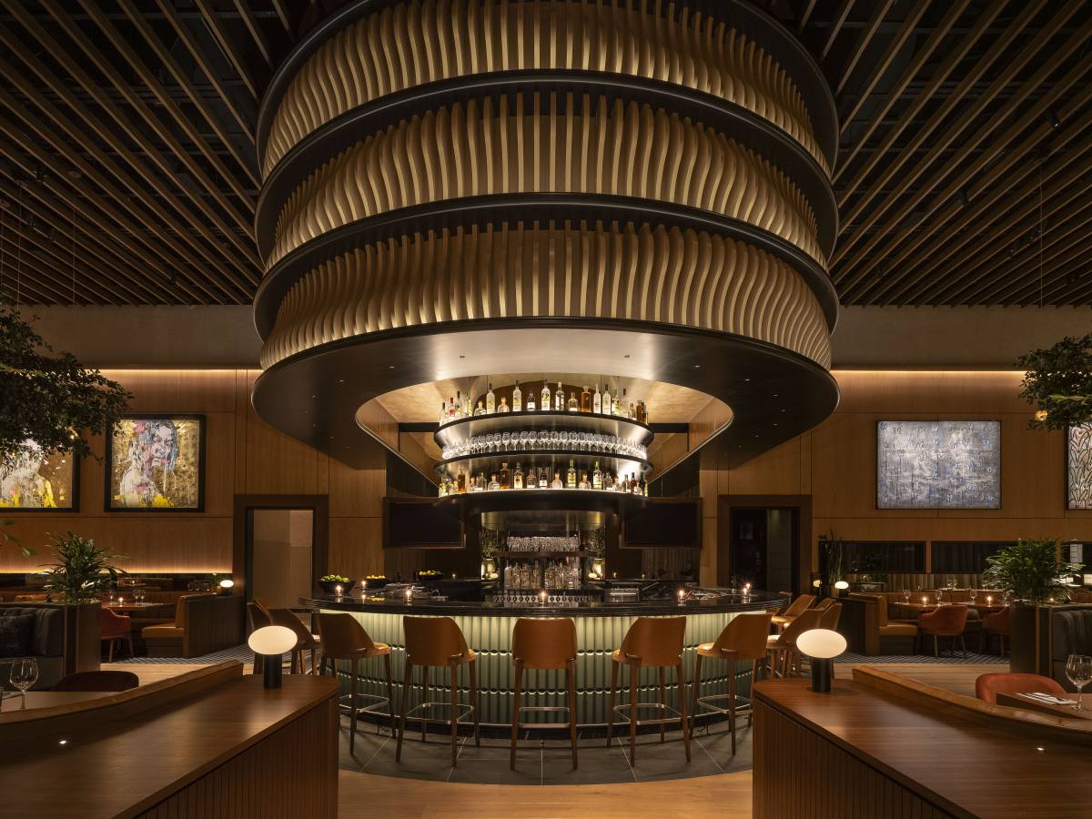 Read more about the article 14 New Miami Restaurants Everyone Is Talking About