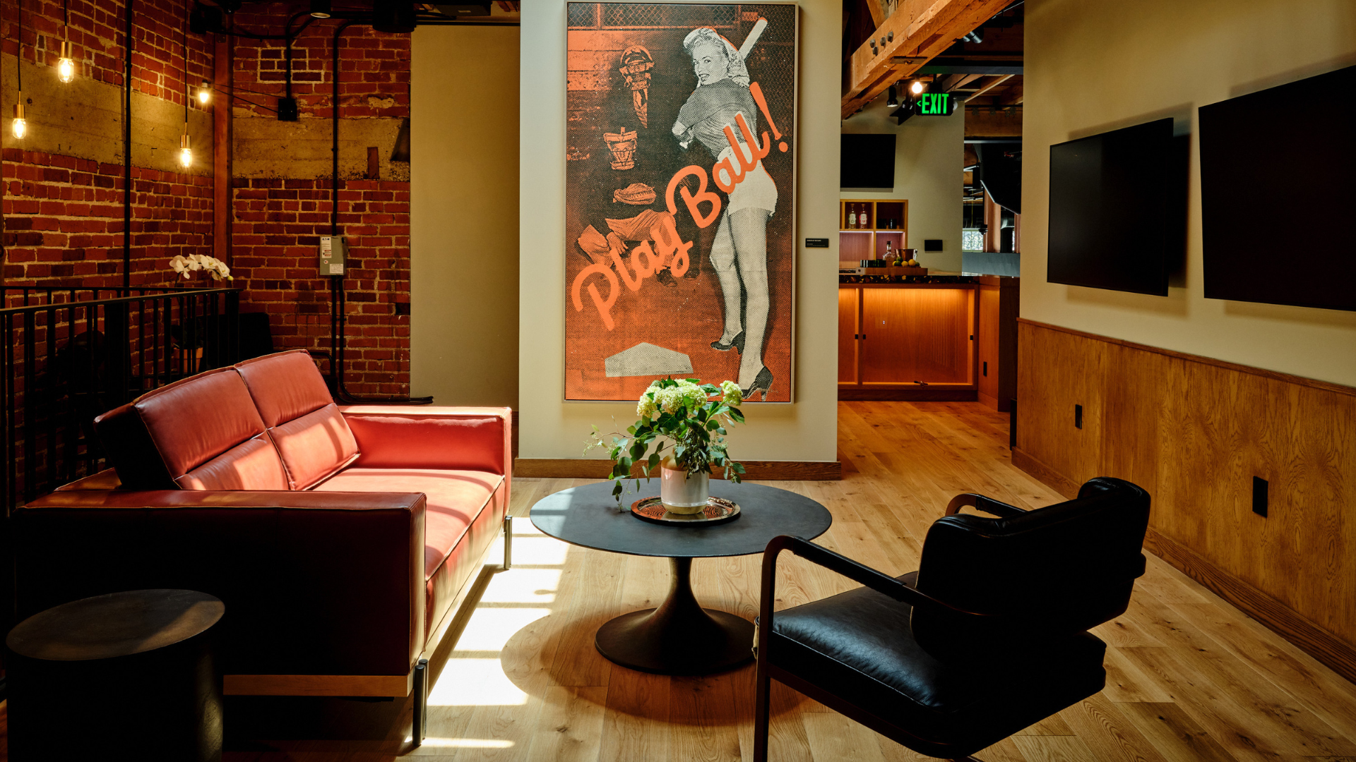 Read more about the article LA Sports Fans, Meet Your New Favorite Spot: Pawn Shop